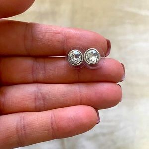 Diamond studs